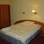 Rezydencja Parkowa 3*