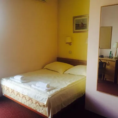 Rezydencja Parkowa 3*