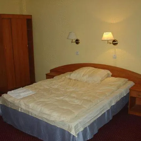 Rezydencja Parkowa 3*